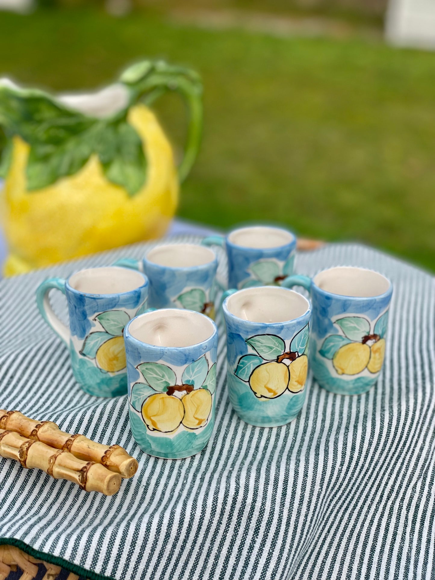 6 tasses à café/ tasses à limoncello