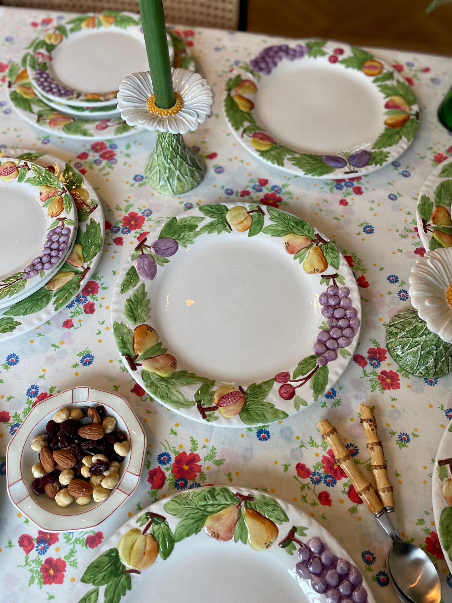 10 assiettes plates fruits Made in Italy