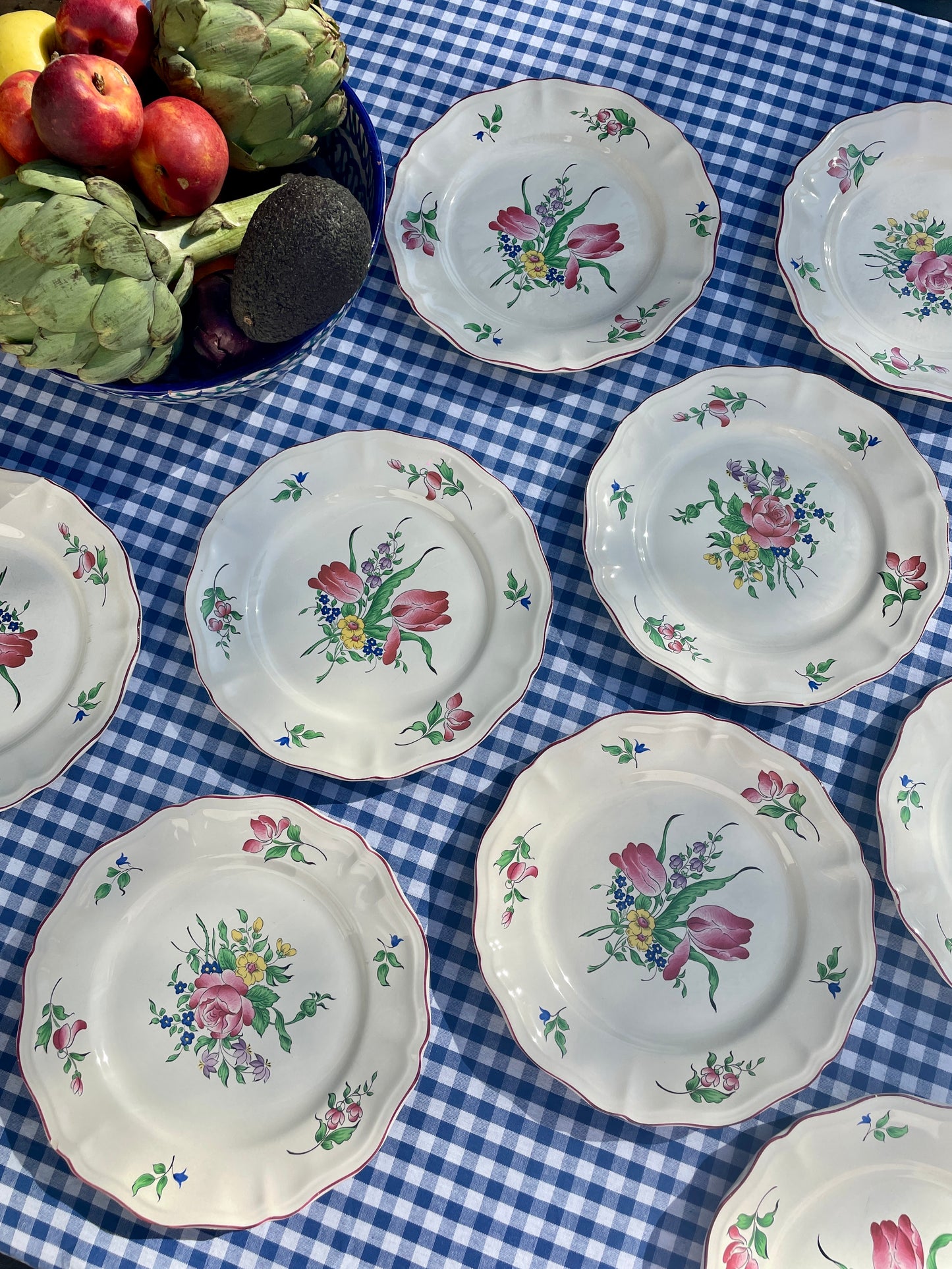 8 assiettes plates fleurs Luneville