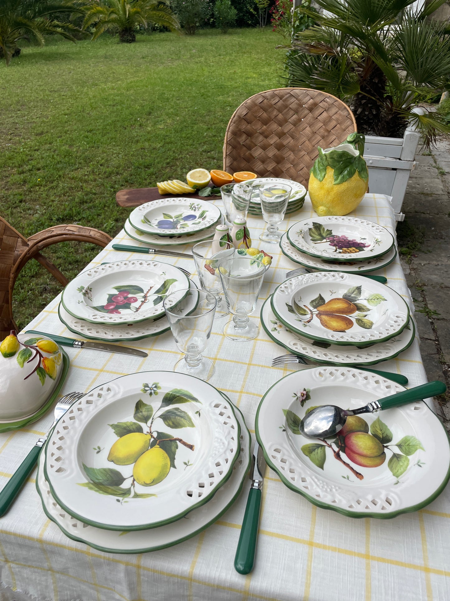 6 assiettes creuses décor fruits Made in Italy