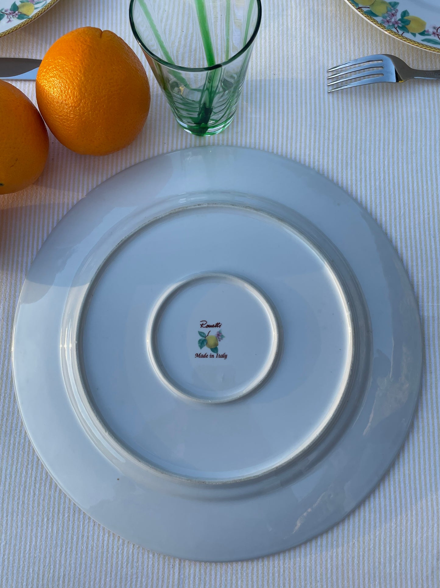 6 assiettes plates et un grand plat citrons Made in Italy